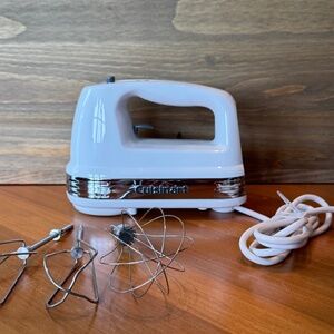 Cuisinart 7-Speed Hand Mixer HM-70